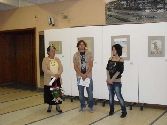 Мирела Николова показва портрети на известни личности в четвъртата си изложба
