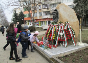 Почетохме паметта на Апостола на свободата Васил Левски