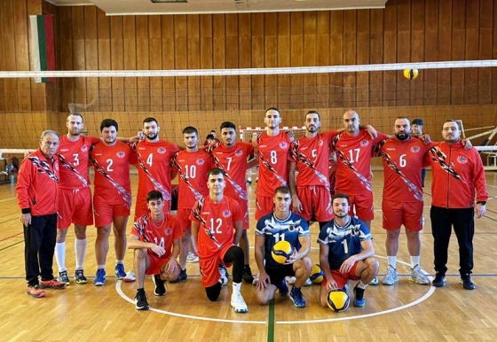 Първа победа за новия мъжки волейболен отбор