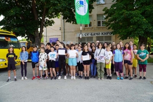 СУ &bdquo;Бачо Киро&ldquo; получи престижната световна награда &bdquo;Зелен флаг&ldquo;